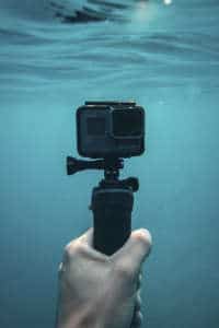 Post Instagram de la marque GoPro avec une photo prise sous l'eau